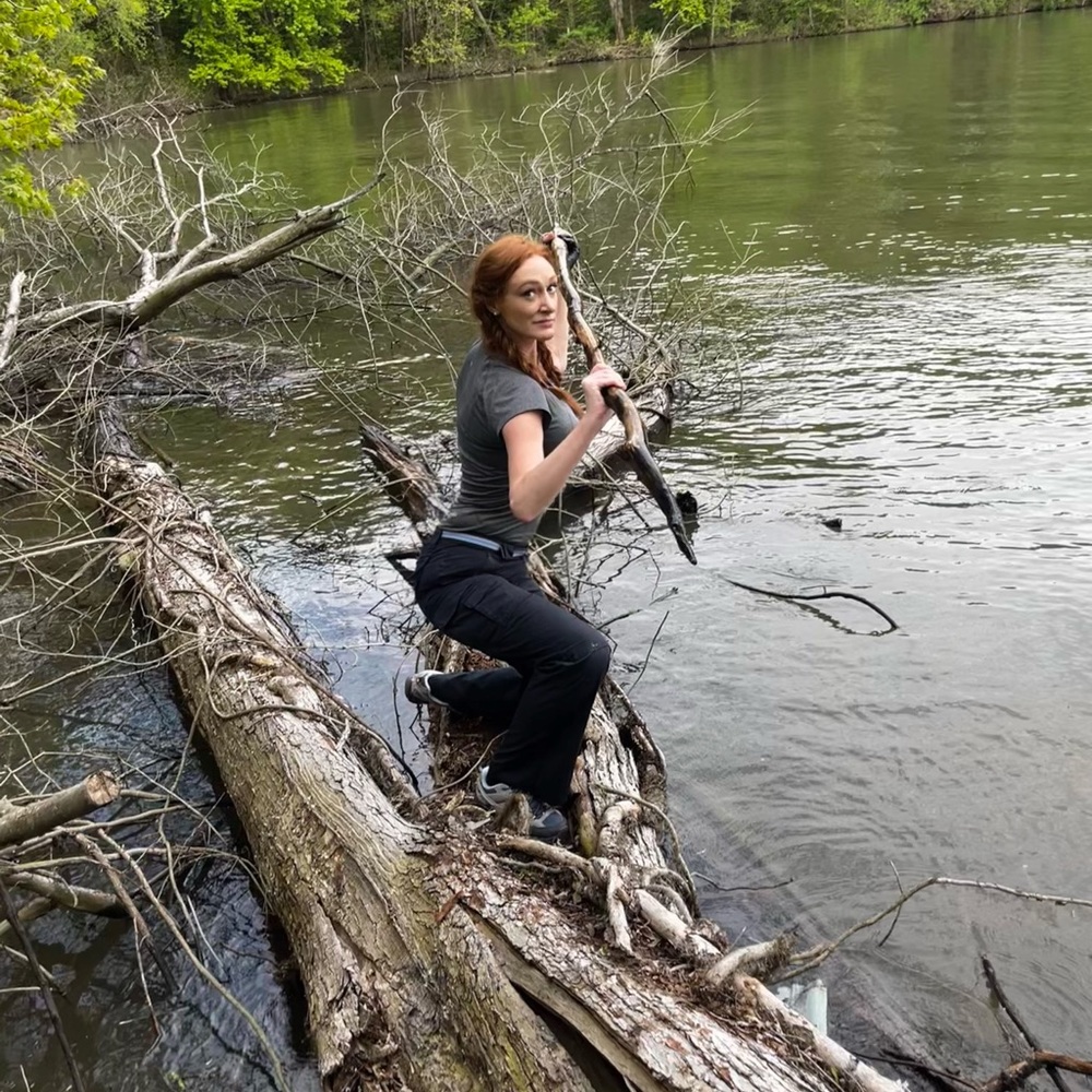 Meet your Posher, Angelina